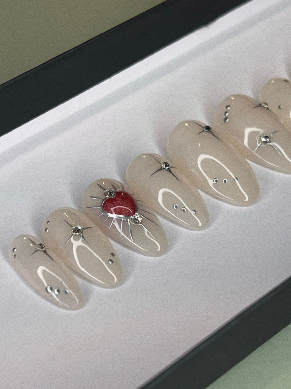 MTO: 3D heart & chrome design